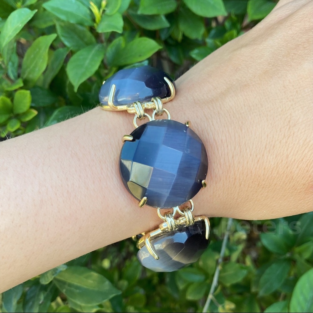 Kendra Scott Cassie Bracelet in Dark Gray Cats Eye